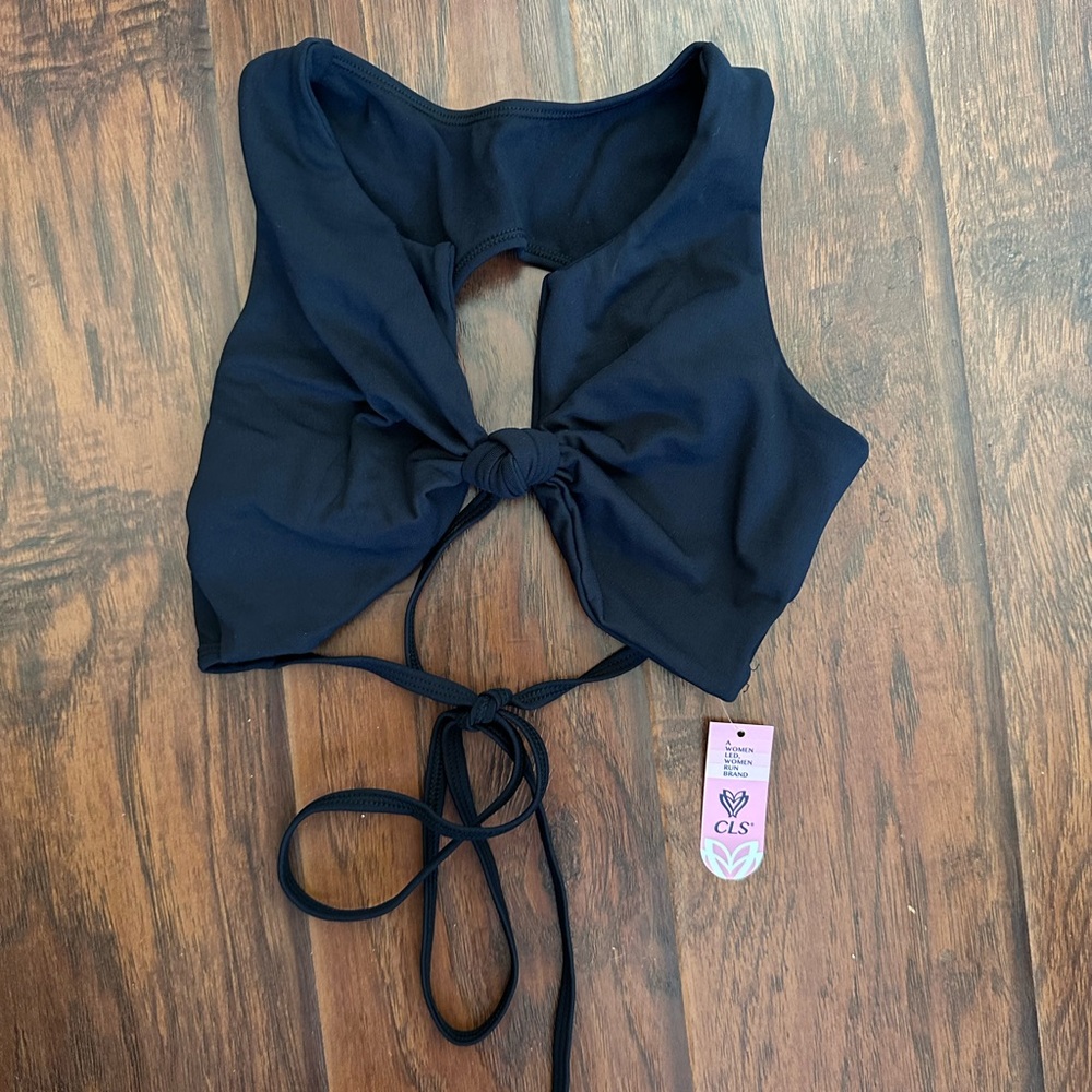 CLS sports bra